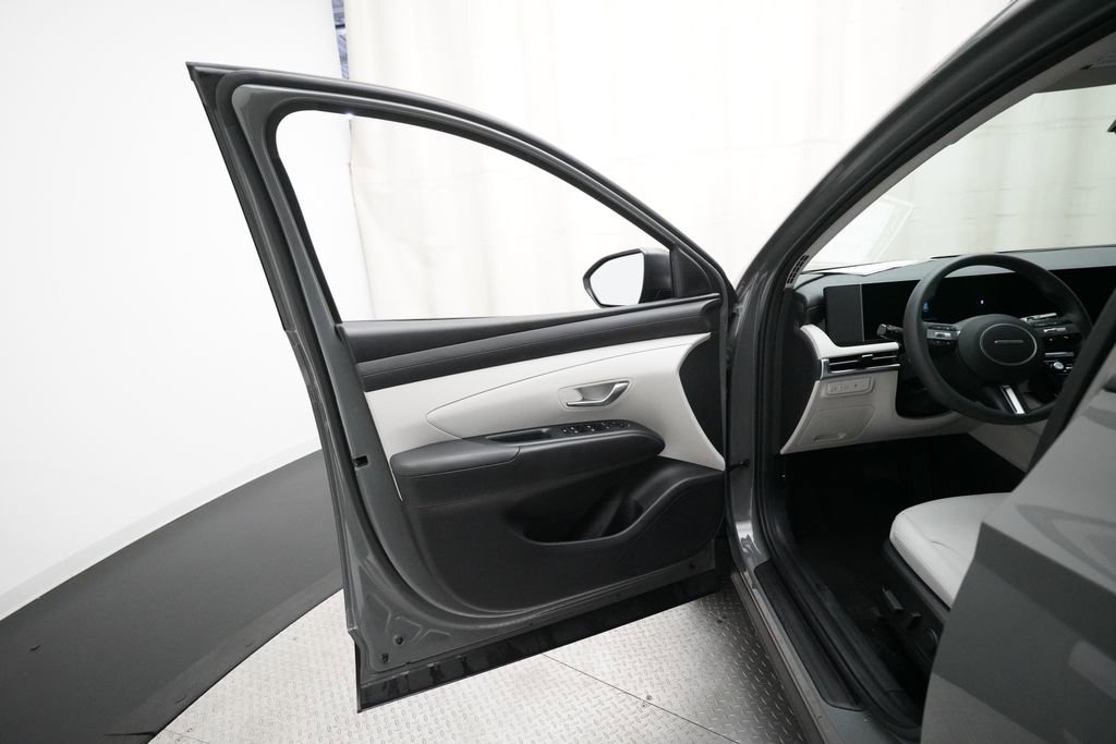 Used 2025 Hyundai Tucson SEL image 28