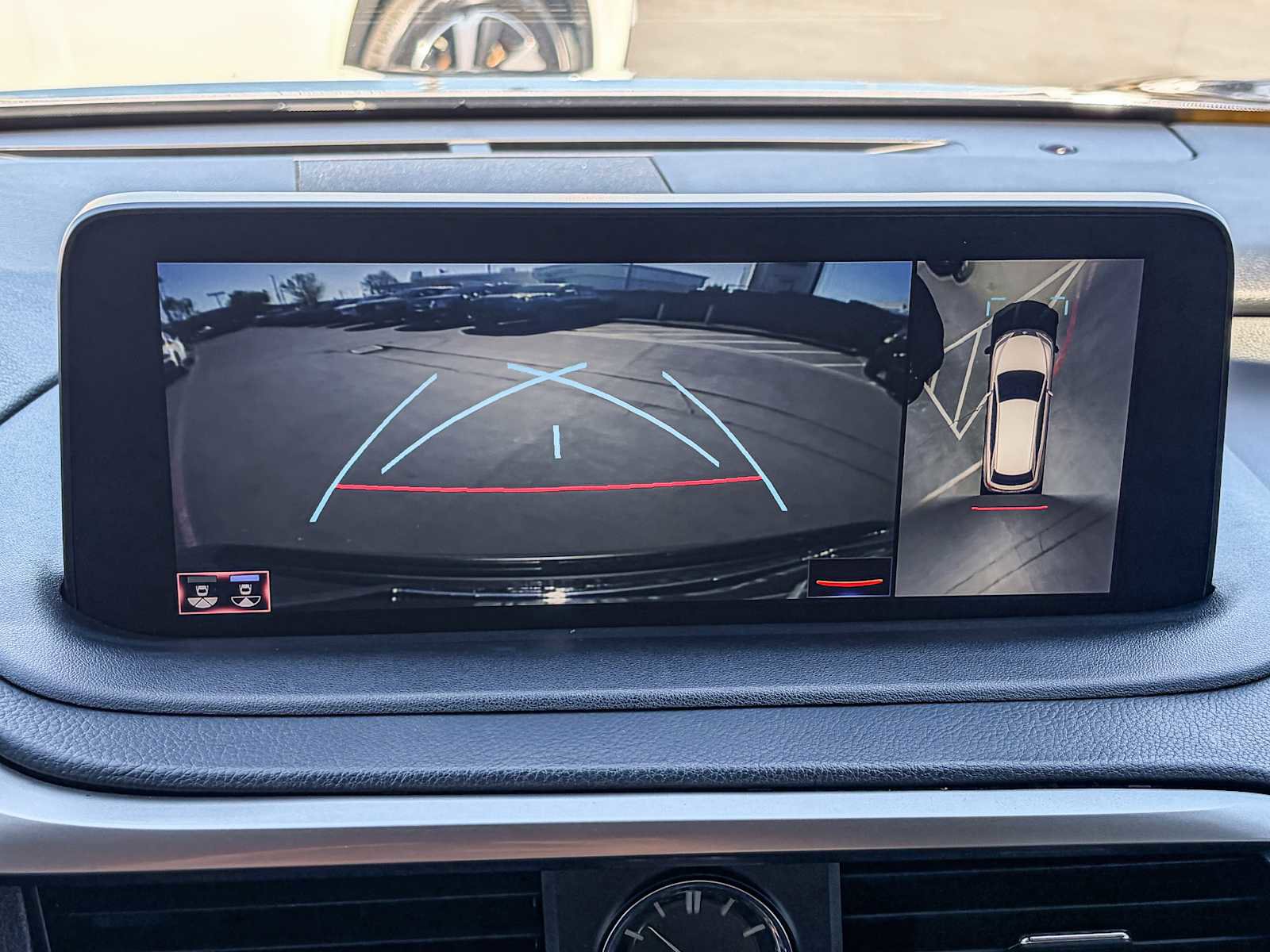 Certified 2022 Lexus RX 350 FWD w/ Premium Package image 24