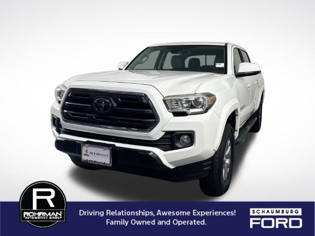 Used 2018 Toyota Tacoma SR5 w/ Exterior Package AWD/4WD image 2