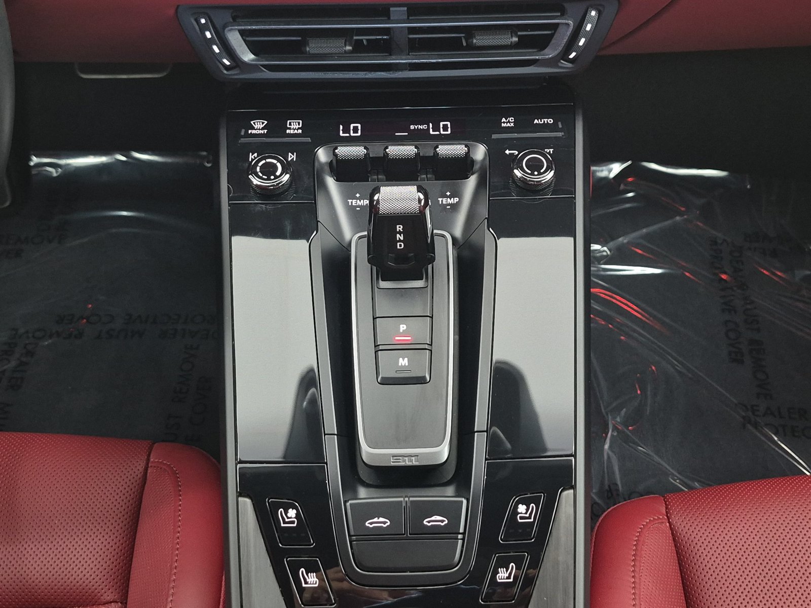 Certified 2024 Porsche 911 Targa 4 GTS AWD/4WD image 13