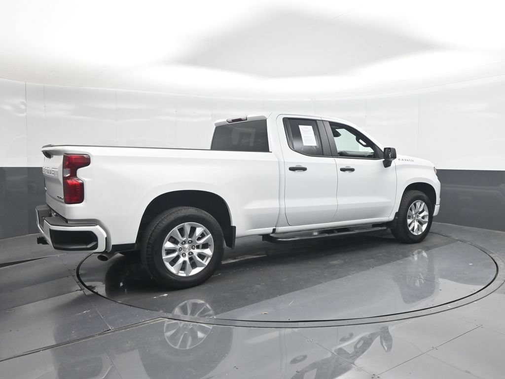 Used 2024 Chevrolet Silverado 1500 Custom RWD image 15
