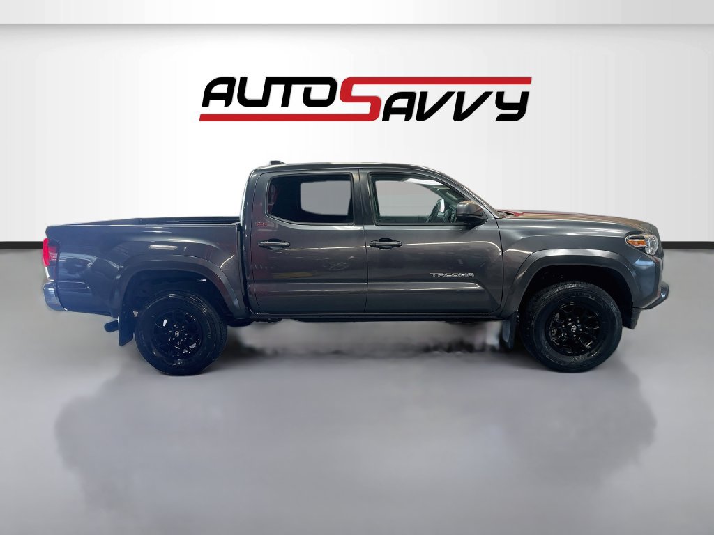 Used 2022 Toyota Tacoma SR5 RWD image 8