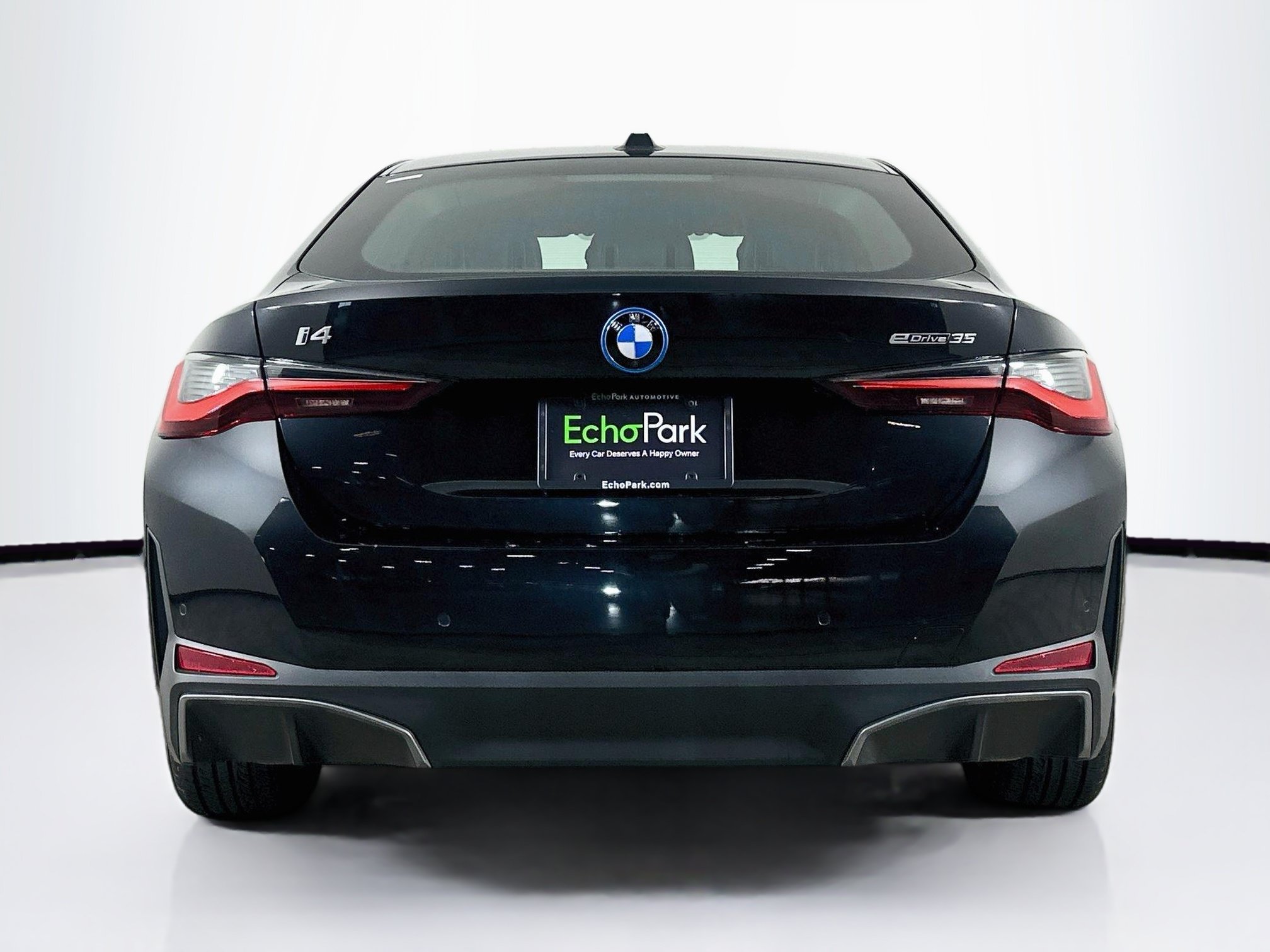 Used 2023 BMW i4 eDrive35 w/ Premium Package RWD image 7