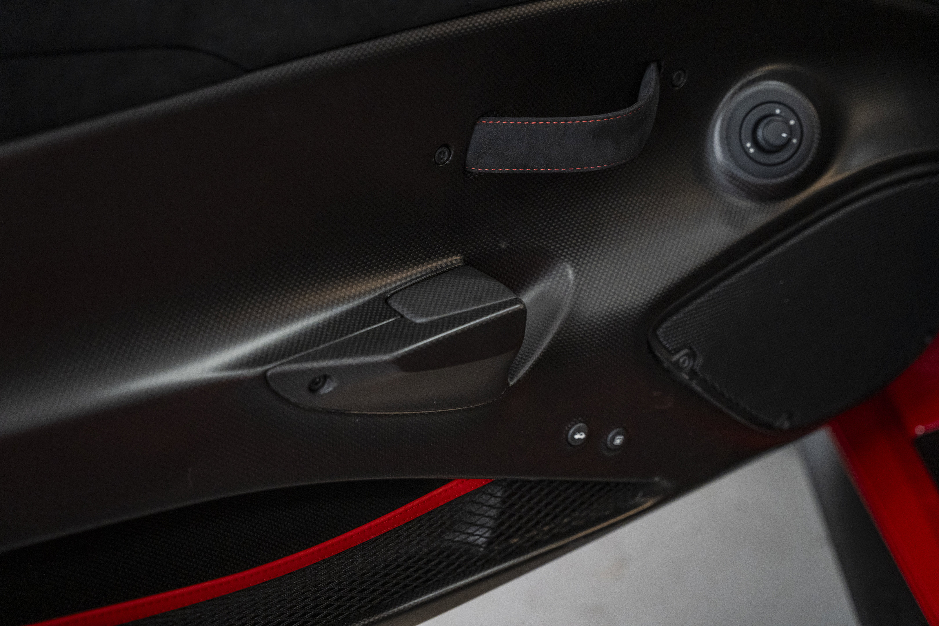Certified 2020 Ferrari 488 Pista Coupe RWD image 21