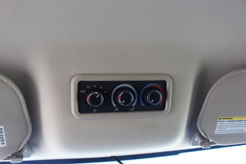 Used 2019 Chevrolet Express 2500 LS w/ Driver Convenience Package RWD image 30