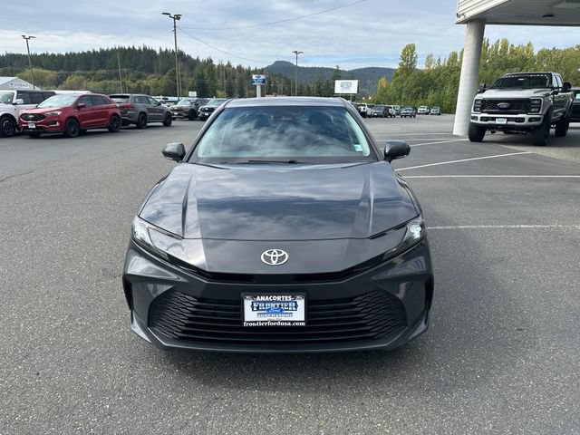 Used 2025 Toyota Camry LE FWD image 7