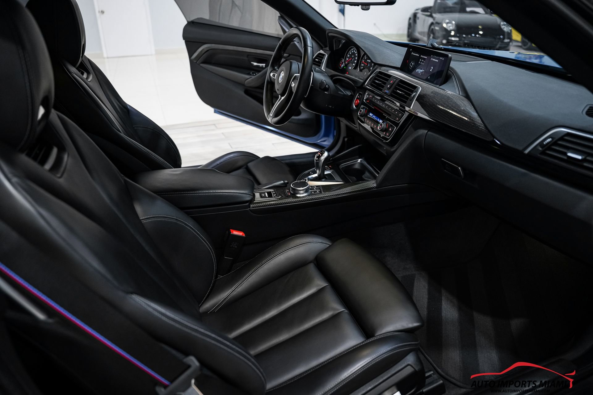 Used 2020 BMW M4 Convertible w/ Competition Package image 10