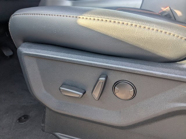 New 2026 Ford F350 Lariat w/ Black Appearance Package image 15