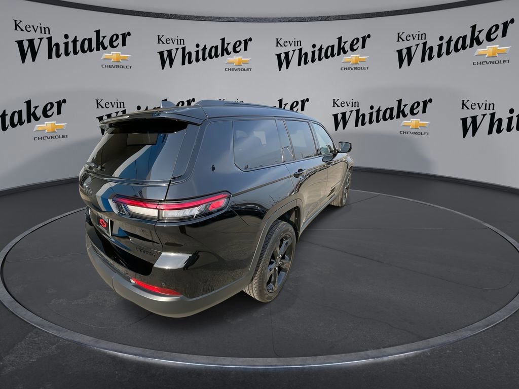 Used 2025 Jeep Grand Cherokee L Limited w/ Black Appearance Package image 8