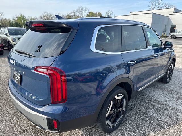 Certified 2023 Kia Telluride S image 7