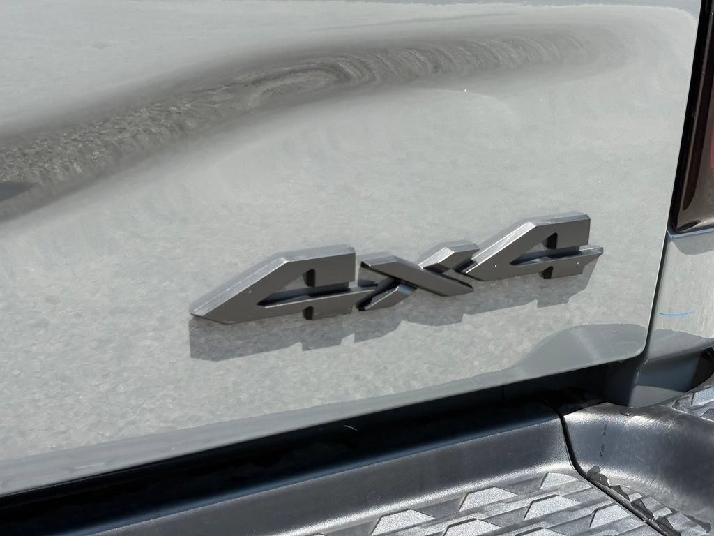 New 2026 RAM 3500 Lone Star AWD/4WD image 15