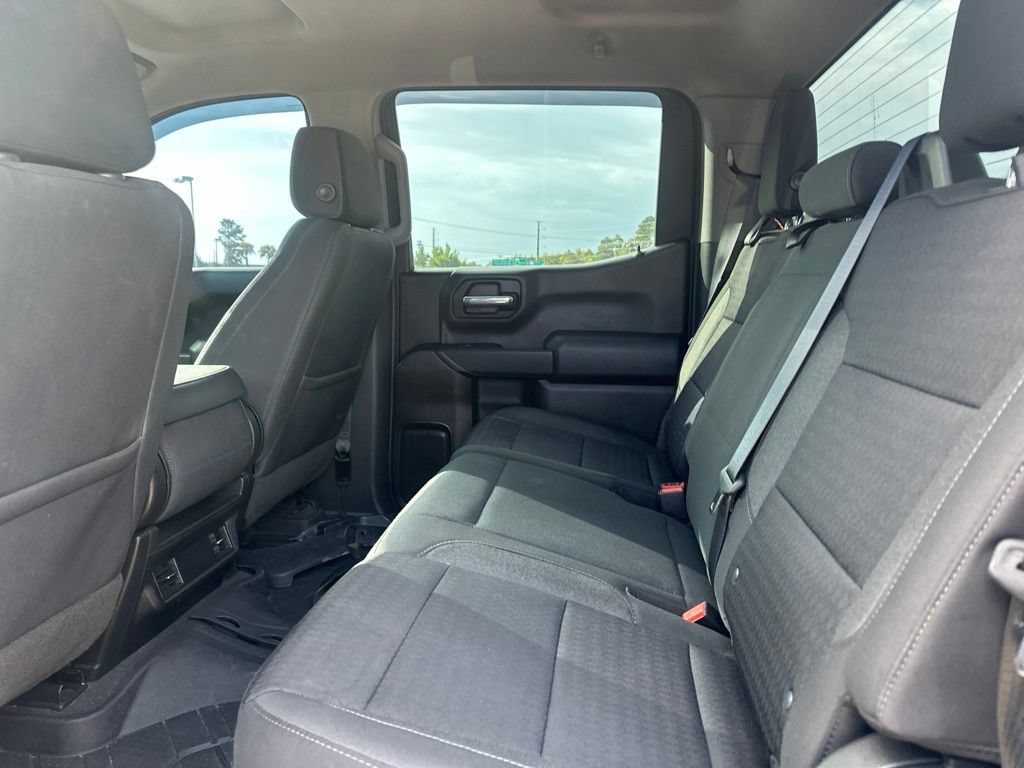 Used 2022 Chevrolet Silverado 1500 Custom w/ LPO, Dark Essentials Package AWD/4WD image 11