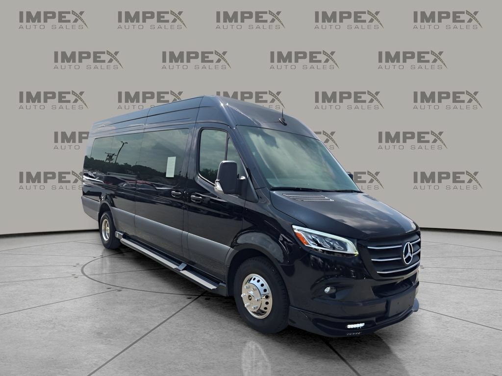 Used 2024 Mercedes-Benz Sprinter 3500 image 7