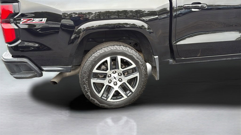 Used 2023 Chevrolet Colorado Z71 image 23