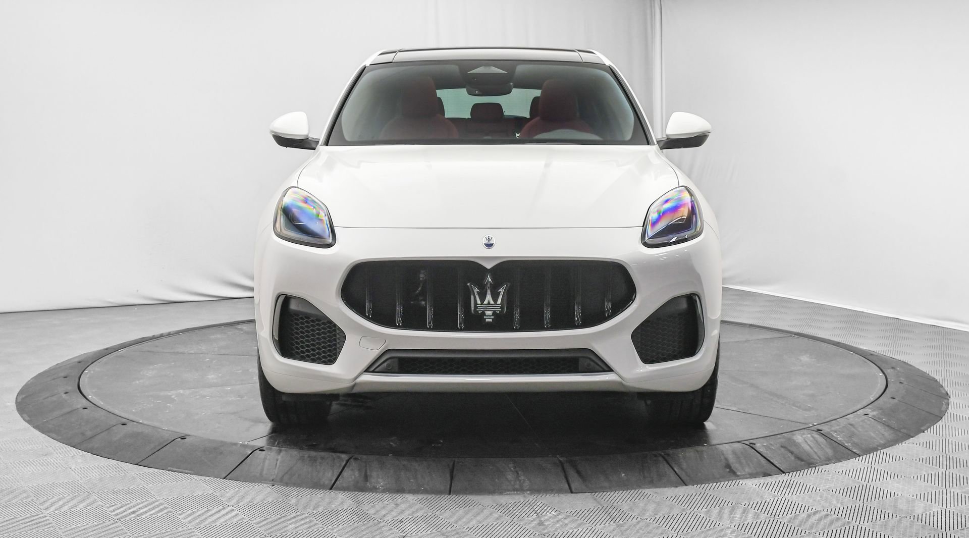 New 2026 Maserati Grecale Modena AWD/4WD image 2