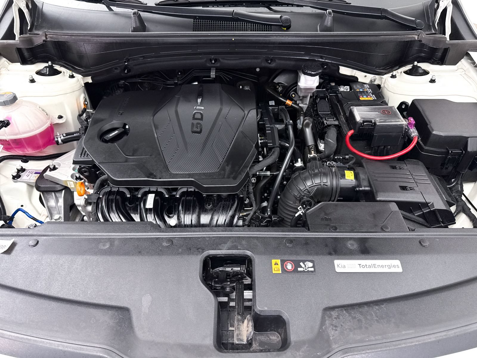 Certified 2025 Kia Sportage LX FWD image 7