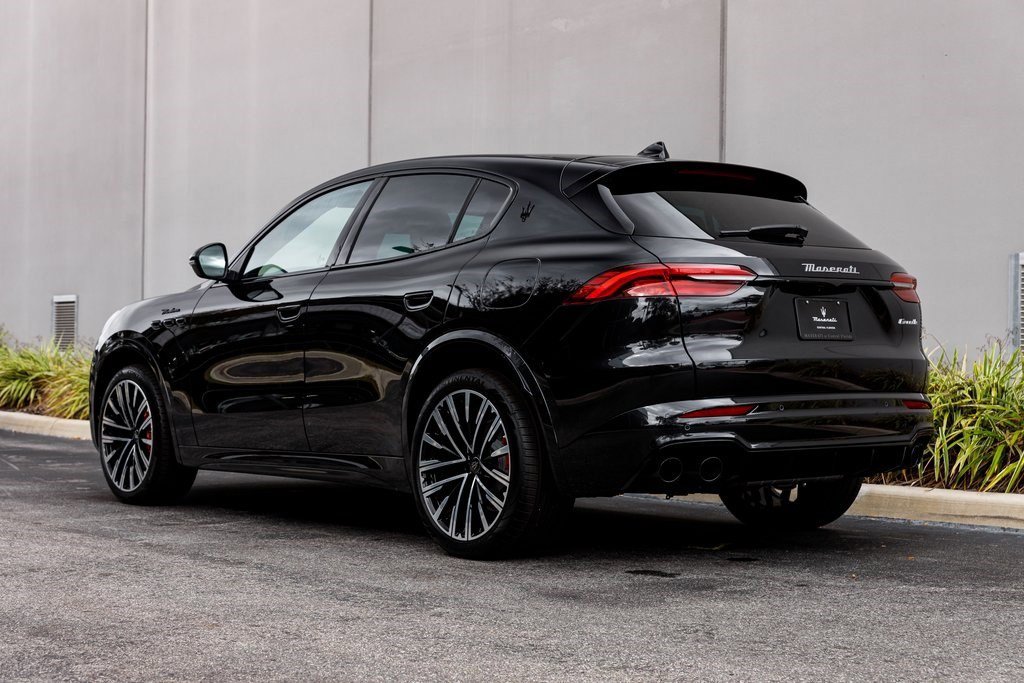 New 2025 Maserati Grecale Modena image 14