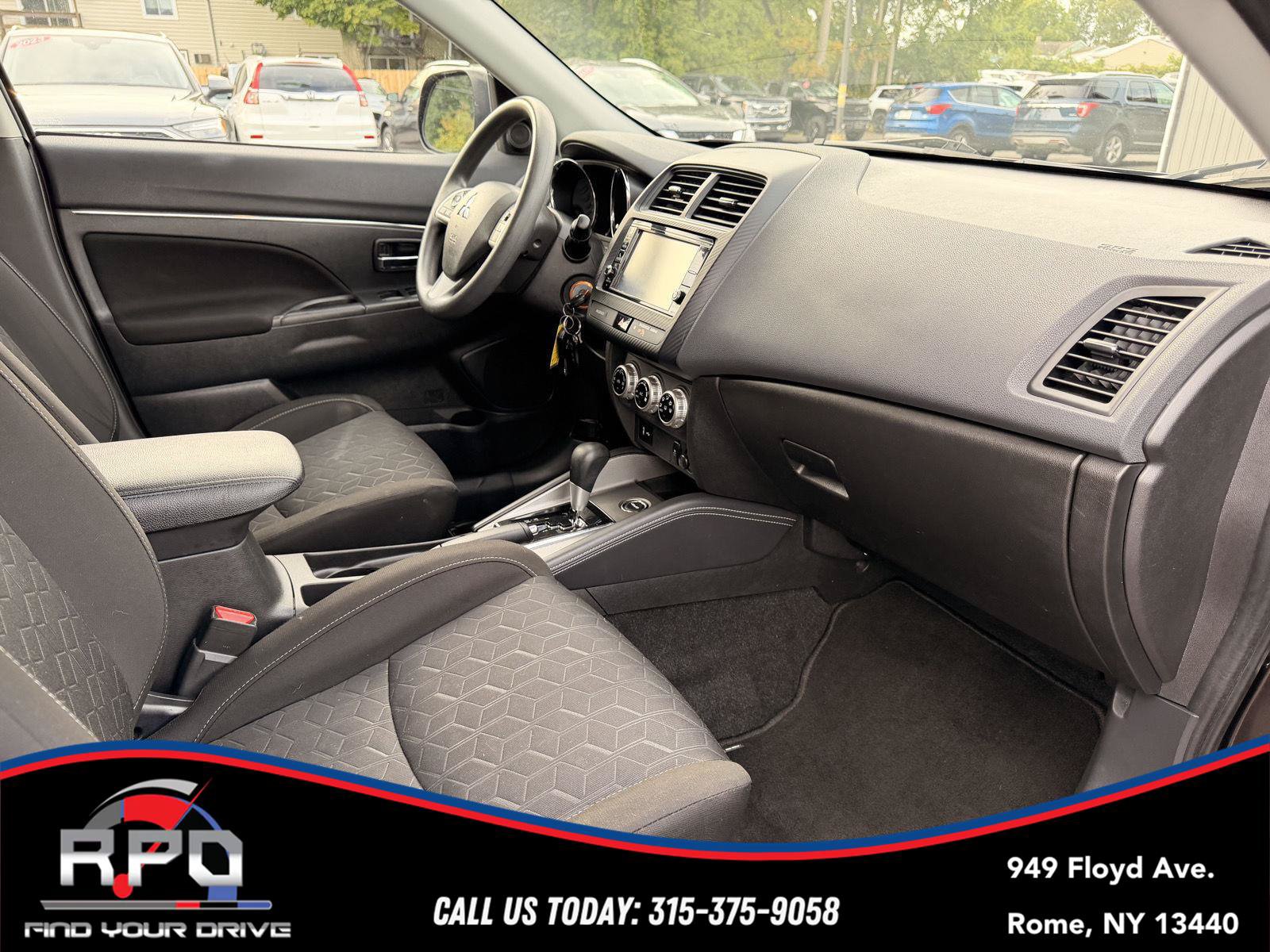 Used 2020 Mitsubishi Outlander Sport ES AWD/4WD image 28