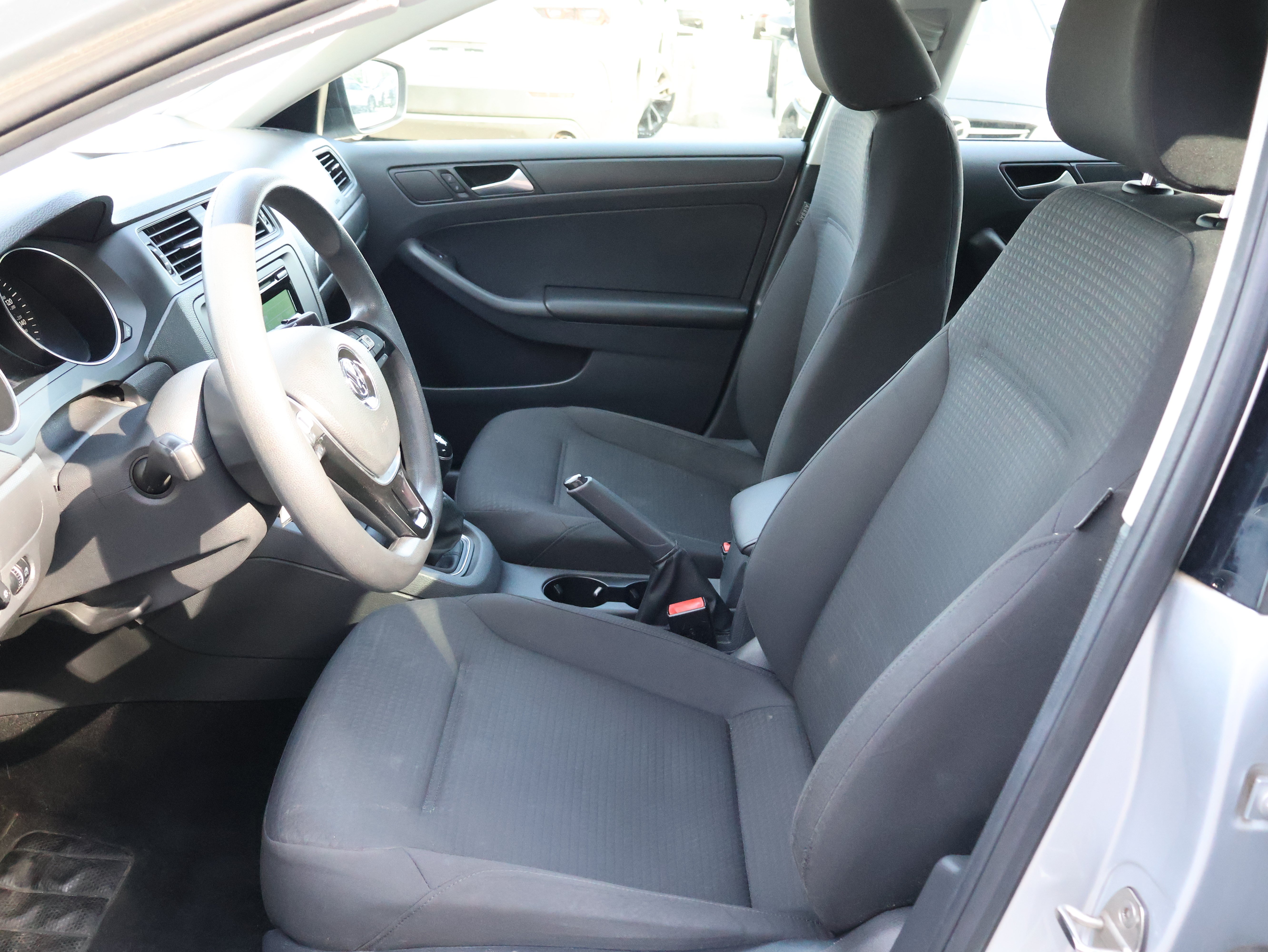 Used 2015 Volkswagen Jetta S FWD image 22