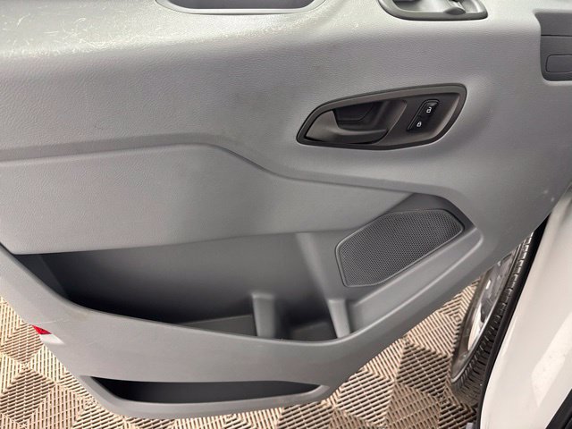Used 2018 Ford Transit 150 XL RWD image 20