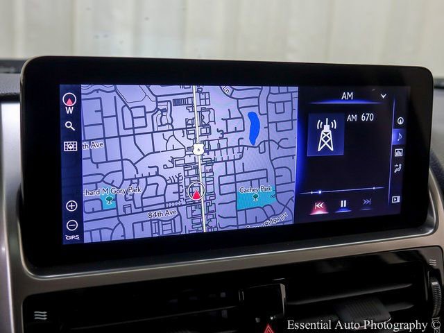 Used 2022 Lexus GX 460 Premium w/ Premium Package image 16