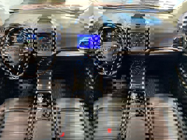 Used 2020 Ford Edge SEL w/ Convenience Package image 11