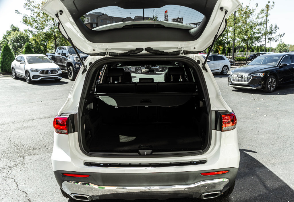 Used 2022 Mercedes-Benz GLB 250 4MATIC w/ Premium Package Lite image 26