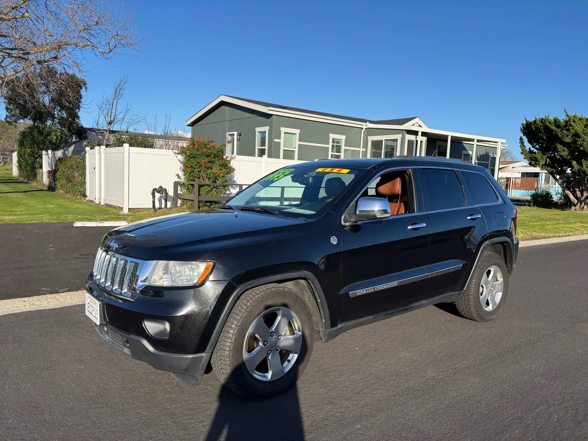 Used 2012 Jeep Grand Cherokee Overland image 8