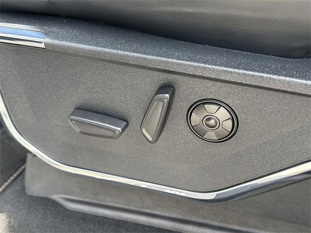 Certified 2023 Ford F450 Platinum w/ FX4 Off-Road Package image 19