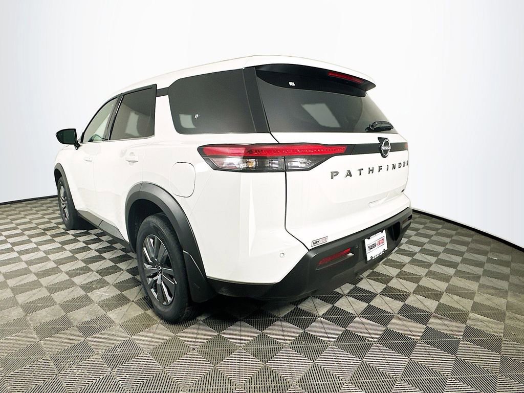 New 2026 Nissan Pathfinder S image 6