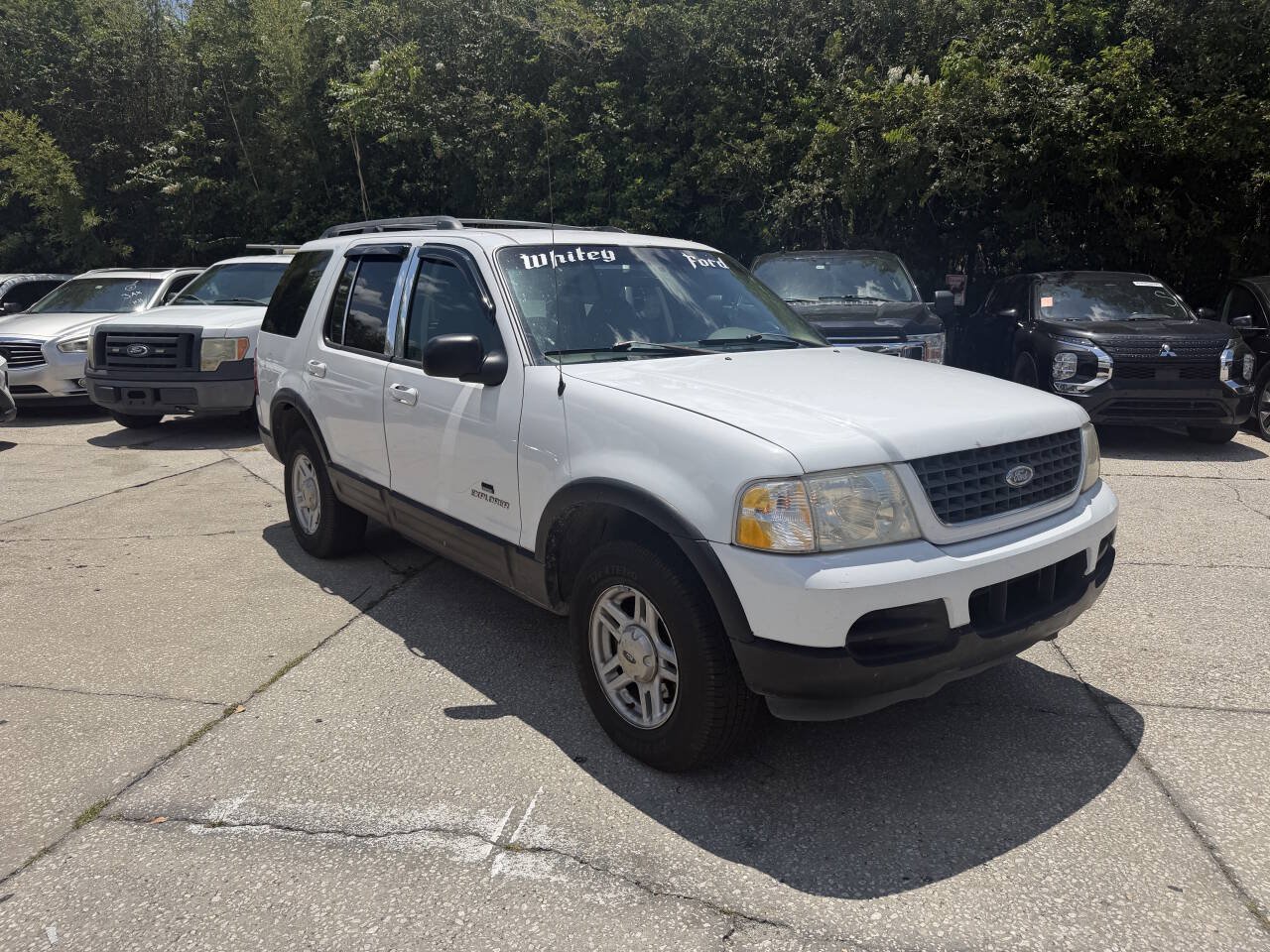 Used 2002 Ford Explorer XLT AWD/4WD image 3