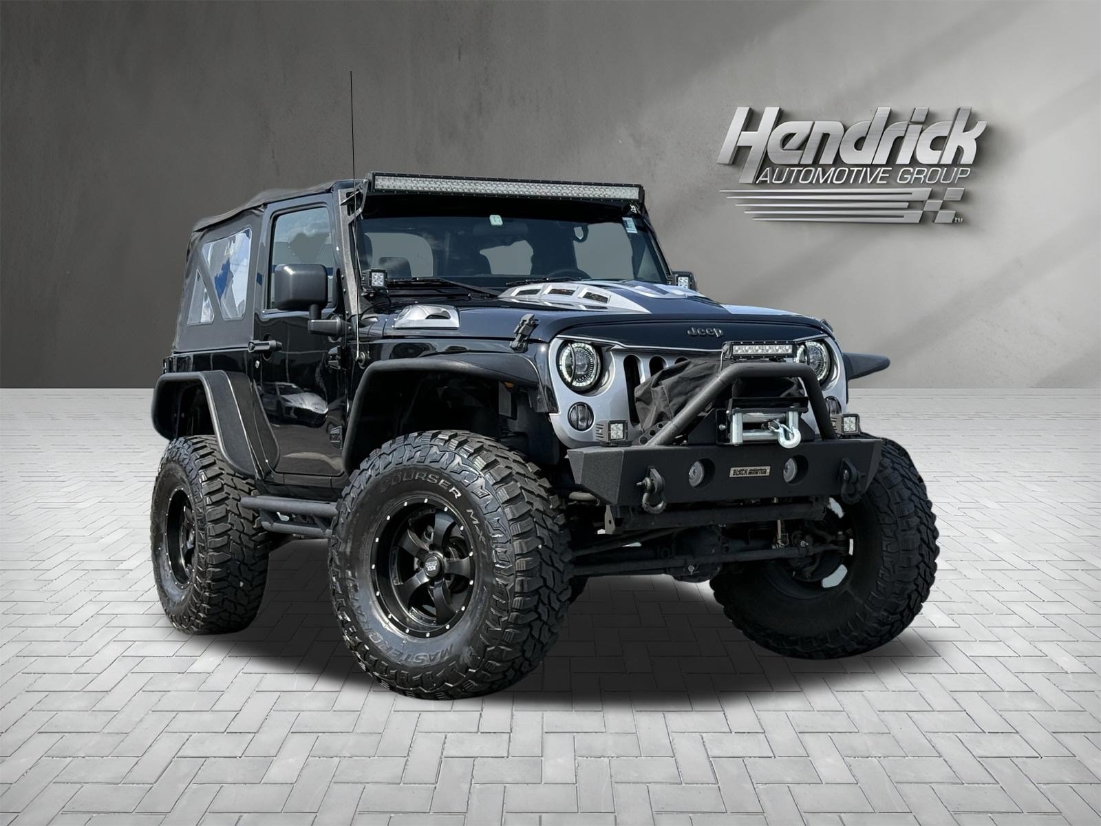 Used 2018 Jeep Wrangler Sport w/ Connectivity Group AWD/4WD video 2