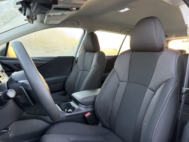 Used 2025 Subaru Outback image 17
