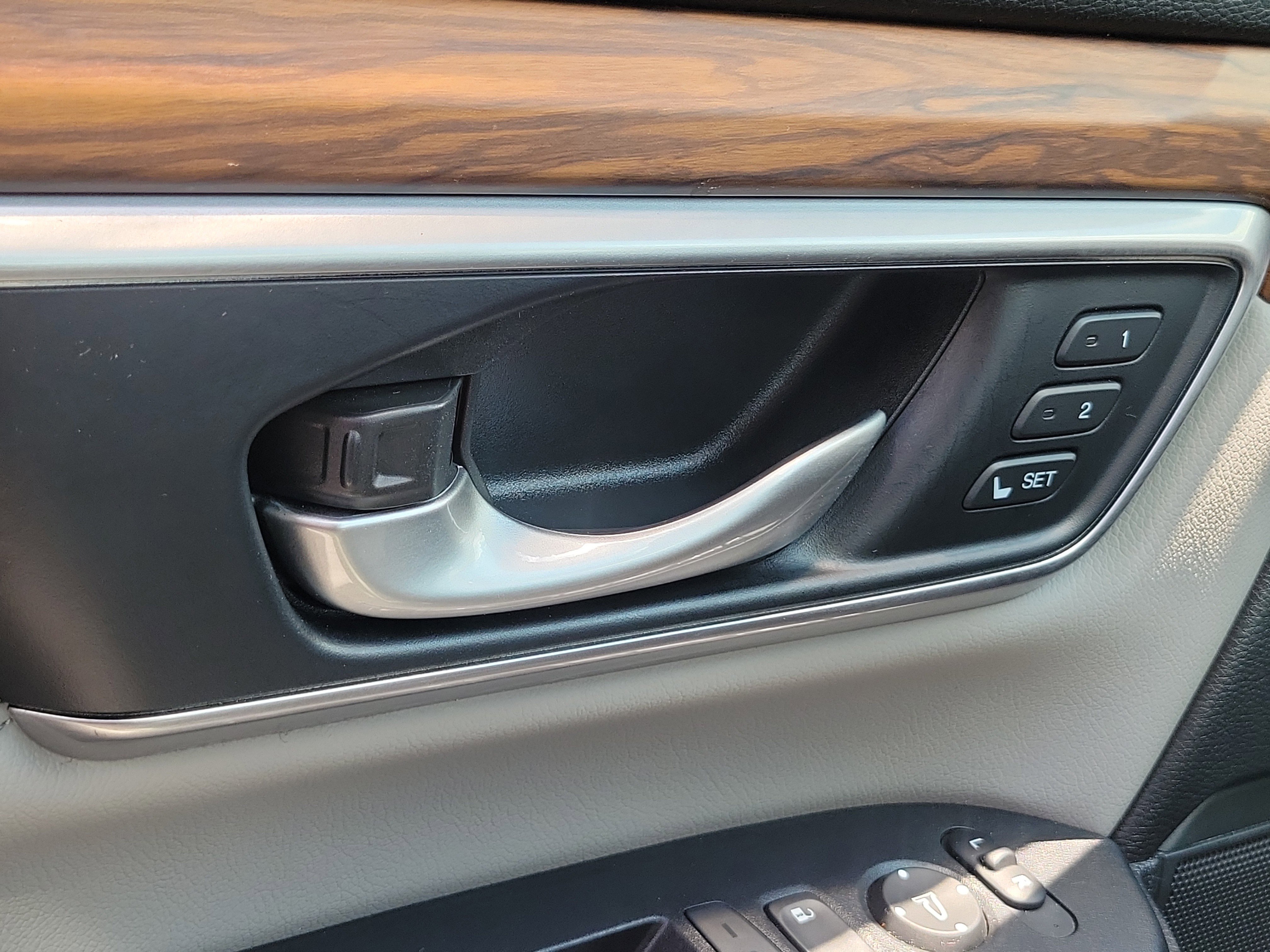 Used 2022 Honda CR-V EX-L image 23