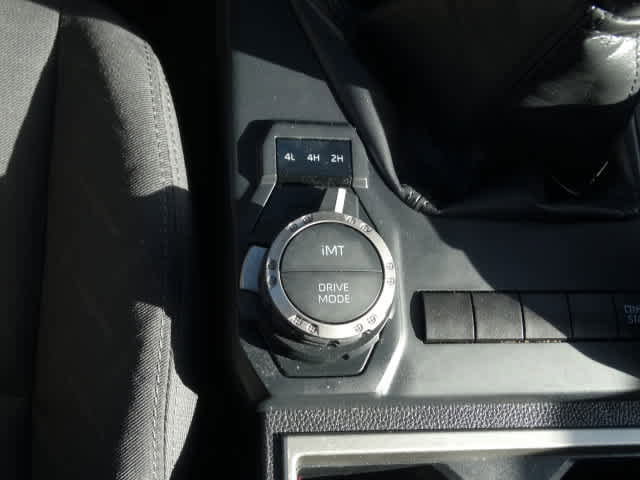 Used 2024 Toyota Tacoma SR image 32