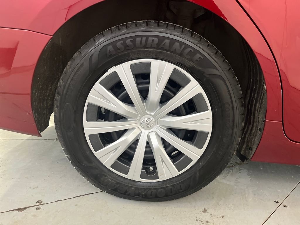 Used 2018 Toyota Camry LE w/ Protection Package (Q2) image 17