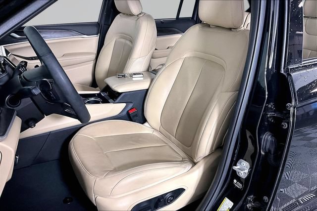 Used 2022 Jeep Grand Cherokee Limited 4xe w/ Luxury Tech Group II AWD/4WD image 19