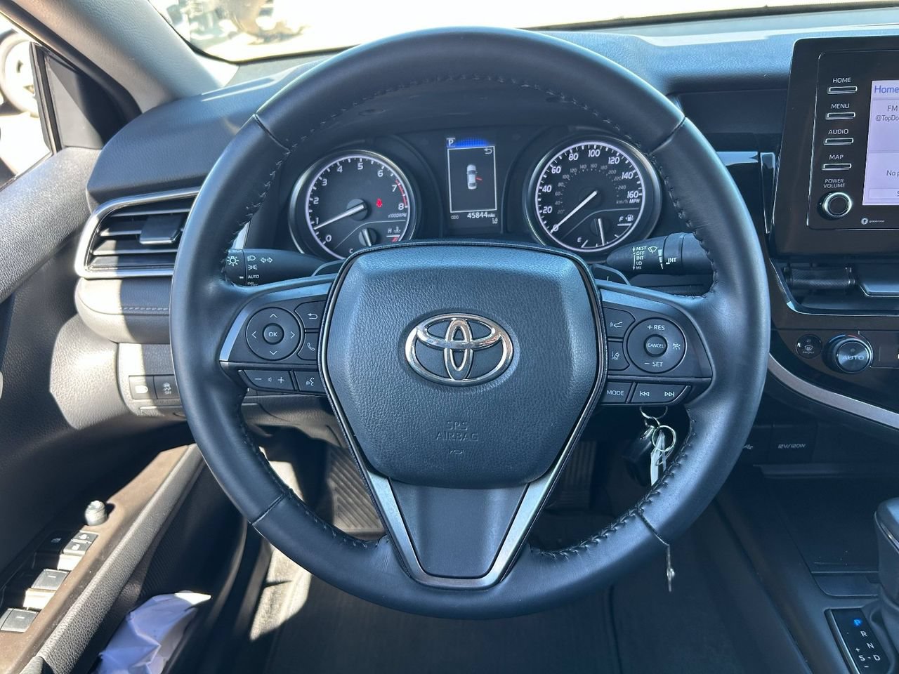 Used 2023 Toyota Camry SE FWD image 21