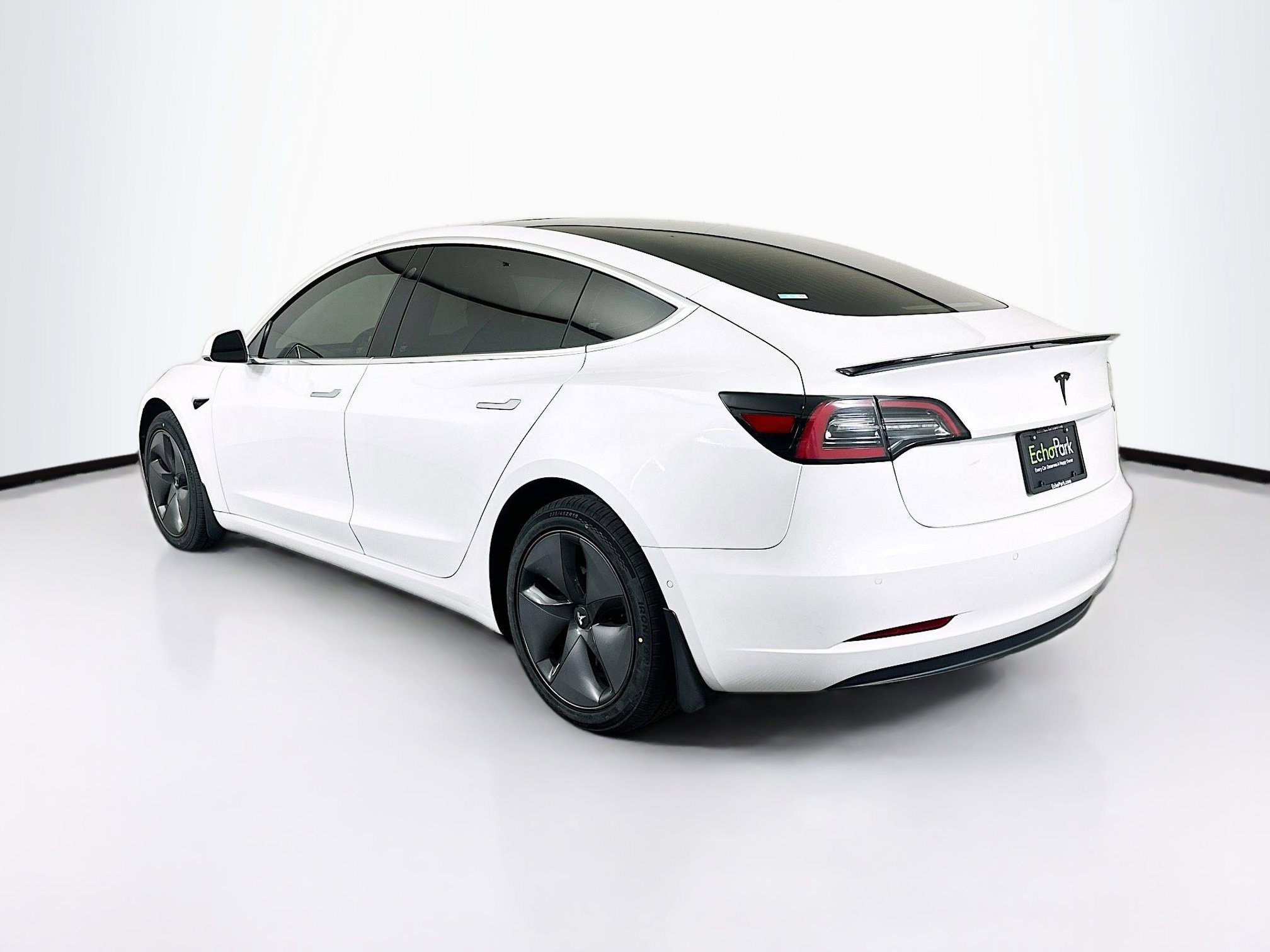 Used 2019 Tesla Model 3 Standard Range Plus RWD image 5