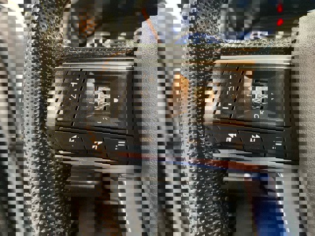 Used 2024 Mitsubishi Outlander SE image 19