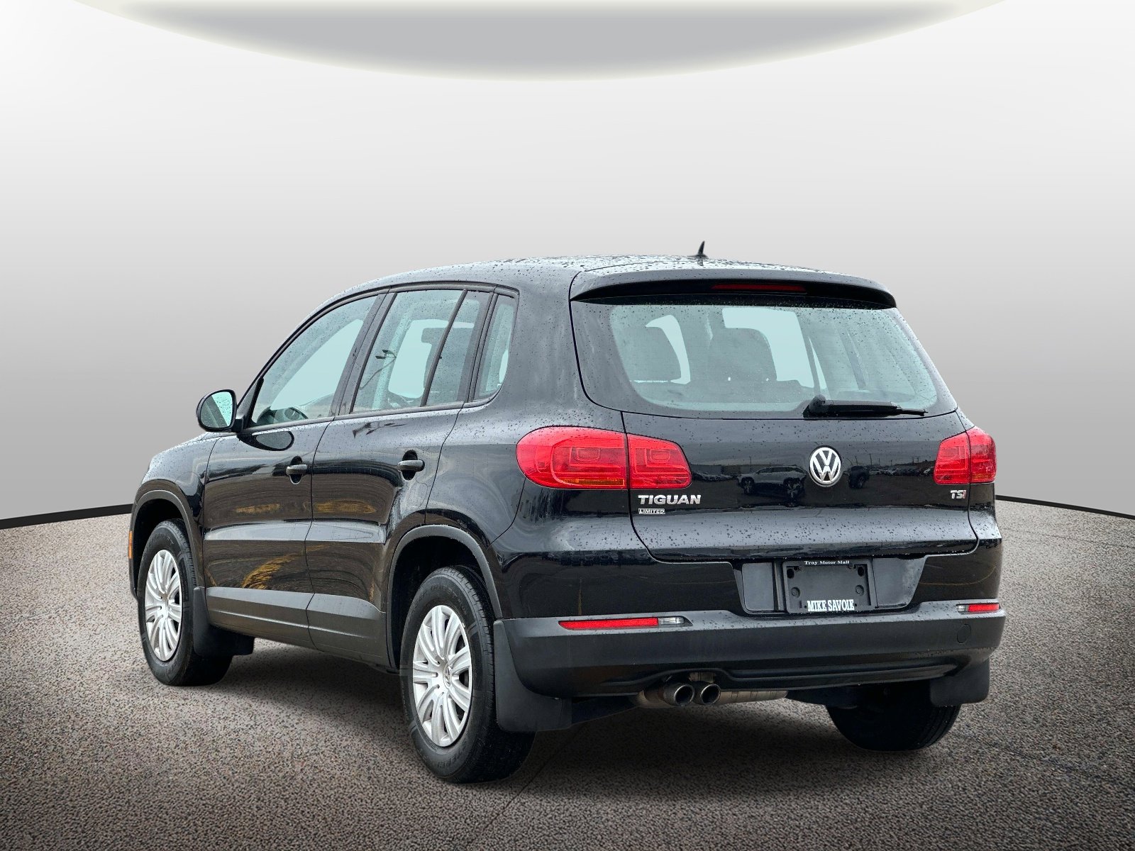 Used 2017 Volkswagen Tiguan Limited image 4