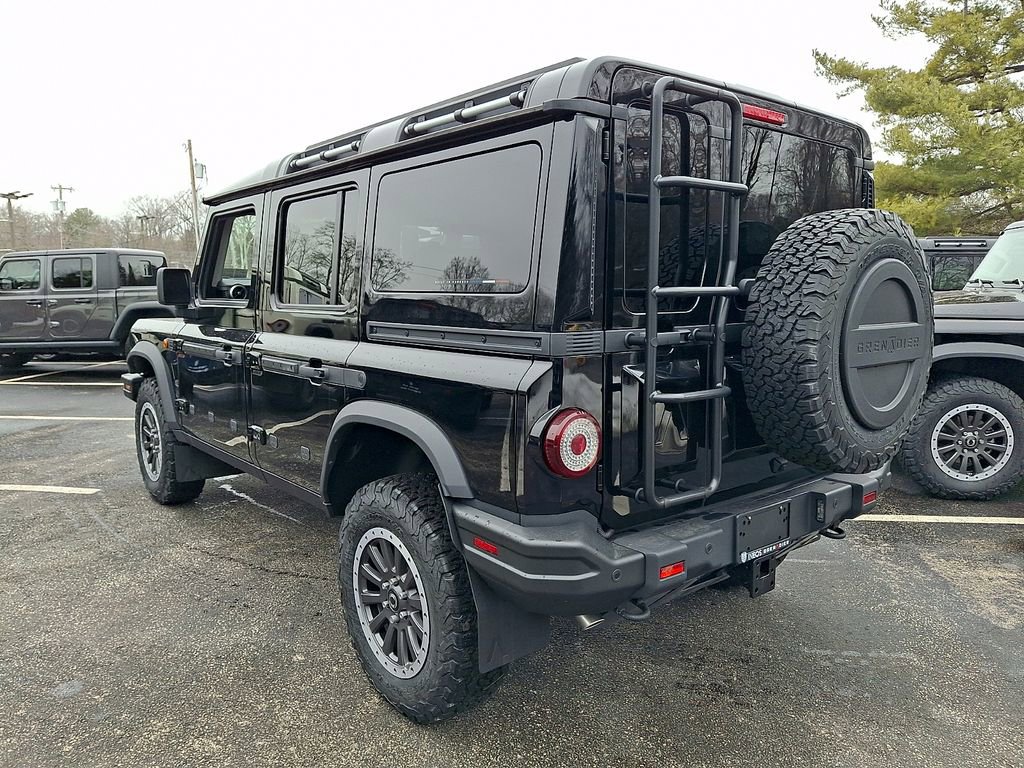 New 2025 INEOS Grenadier Fieldmaster Edition image 3