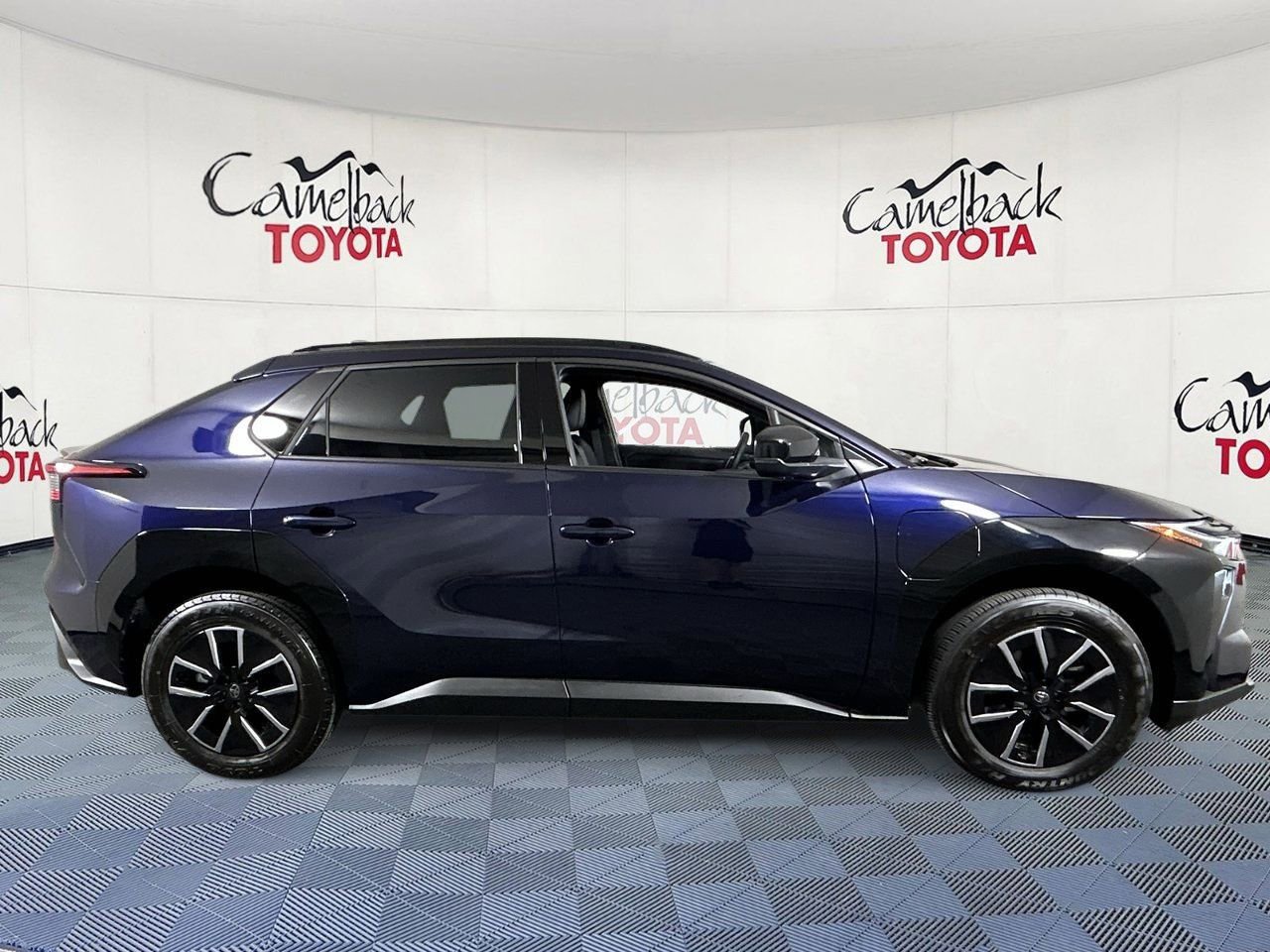 Used 2026 Toyota bZ FWD image 8