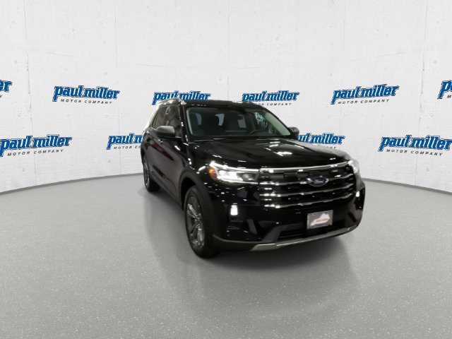 Used 2026 Ford Explorer Active w/ Active Comfort Package AWD/4WD image 2