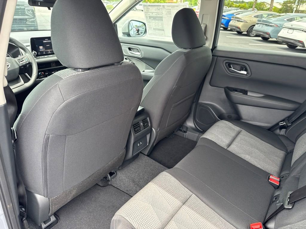 New 2026 Nissan Rogue SV w/ Cold Weather Package FWD image 13