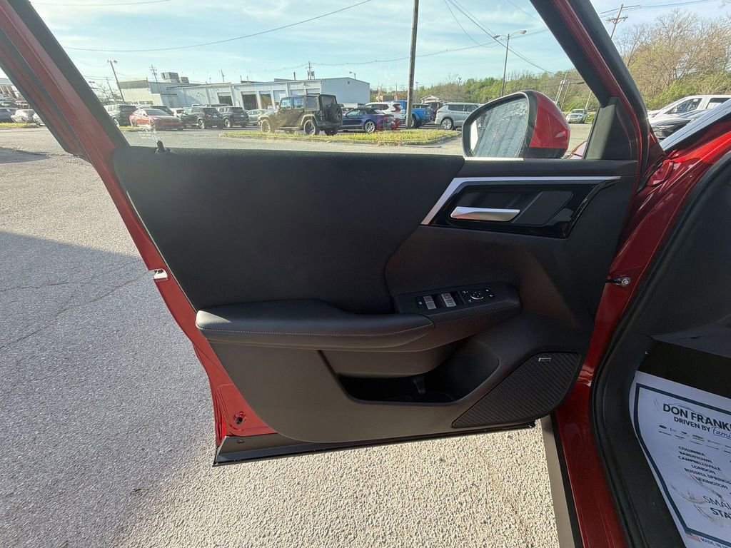 New 2026 Mitsubishi Outlander ES FWD image 13