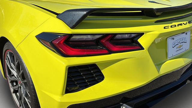 Used 2023 Chevrolet Corvette Stingray Premium Conv w/ Z51 Performance Package image 32