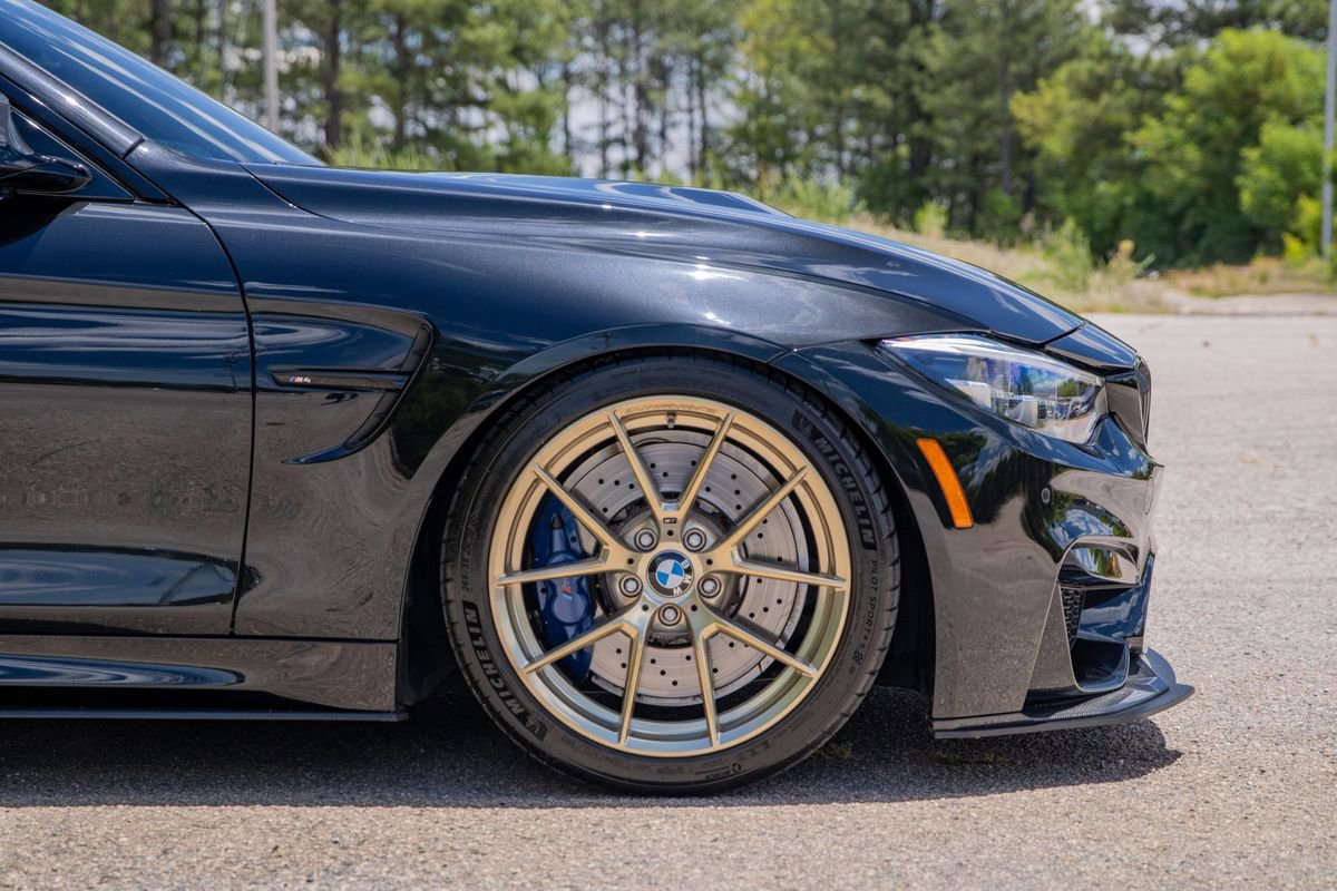 Used 2019 BMW M4 CS w/ Executive Package RWD image 5