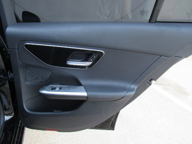 Used 2024 Mercedes-Benz C 300 Sedan image 23