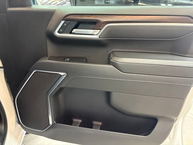 Used 2025 GMC Sierra 1500 SLT RWD image 14